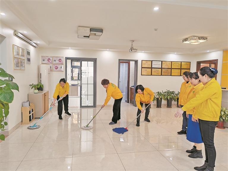 泉州率先發布家政開荒保潔服務標準，助力行業規范化發展